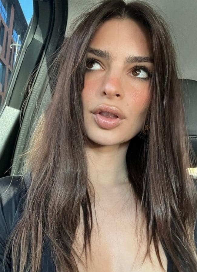 Emily Ratajkowski
